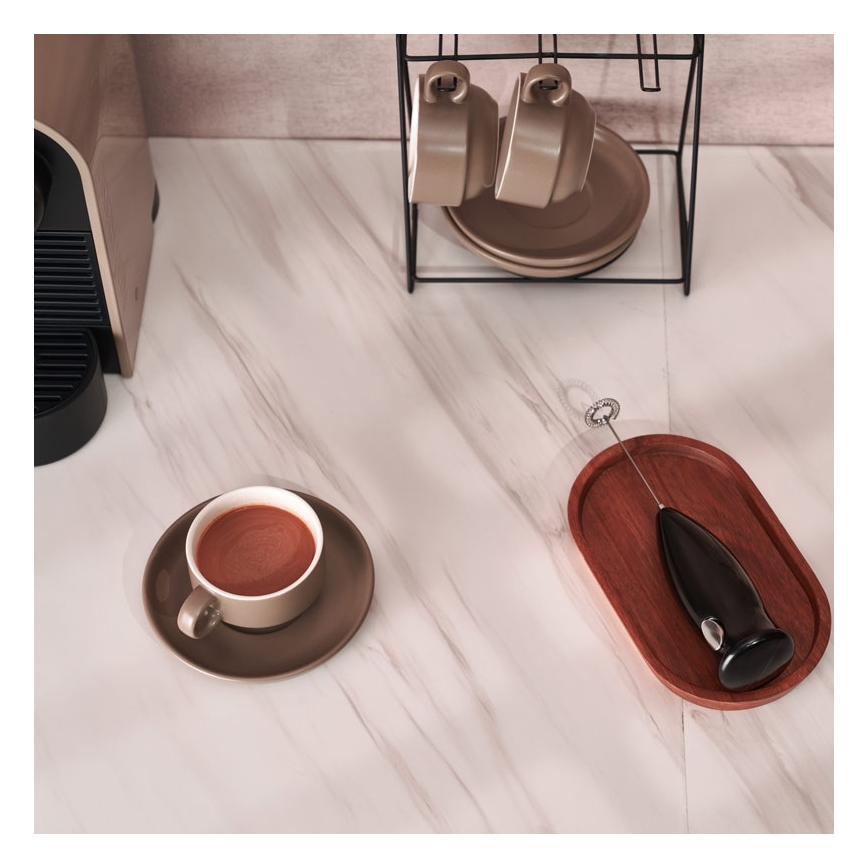 MK FLORIA MKF-23MF10B - Mjölkskummare 2xAA svart