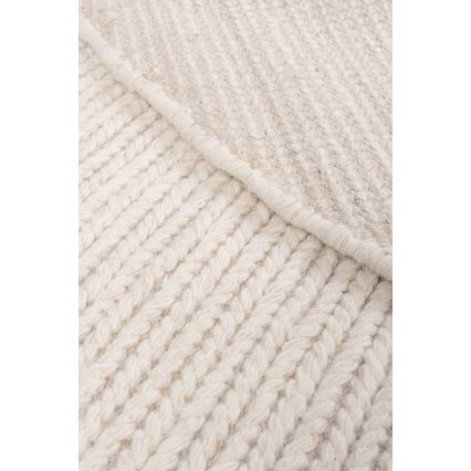 Naturlig rund matta FIR WOOL 160 cm 2600 g/m2 krämvit