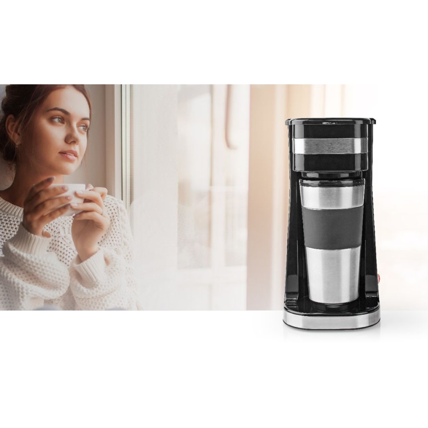 Kaffemaskin för en kopp 0,4 l med travel mugg