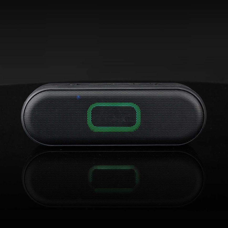LED RGB Laddningsbar högtalare 16W/1500 mAh IPX6