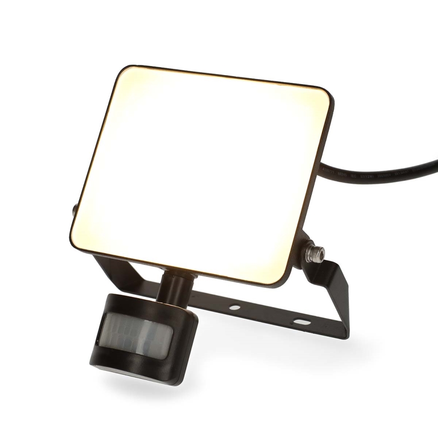 Dimbart LED-strålkastare med rörelsesensor för vägguttag SmartLife LED/20W/230V 3000-6500K IP44 Wi-Fi