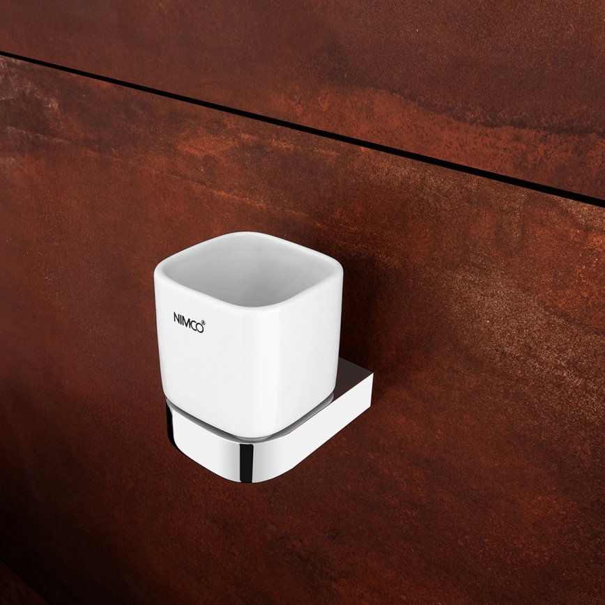 NIMCO NK kit-31K-26 - Väggmonterad tvålautomat, tandborsthållare och väggkrok NIKAU 320 mm vit/skinande krom