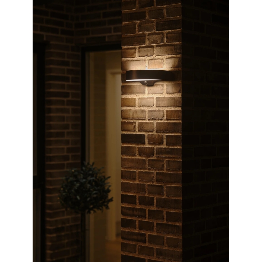 Nordlux - LED solcellsvägglampa med sensor MONAY LED/5W/5V 3000K IP44 2000 mAh svart