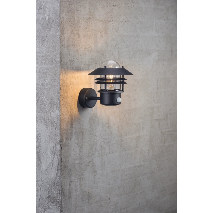 Nordlux - Utomhus vägglampa med sensor BLOKHUS 1xE27/60W/230V IP54 svart