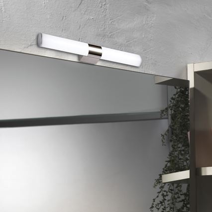 ONLI - LED tavelbelysning OBUT LED/8W/230V 4000K matt krom