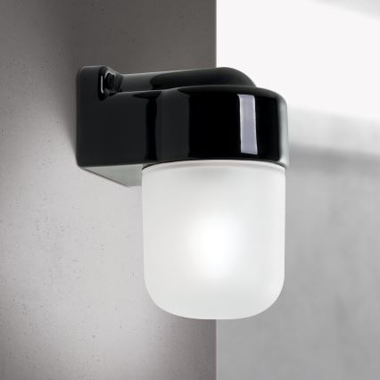 Vägglampa OSTIA 1xE27/40W/230V, svart
