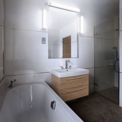 Osram - Dimmbar LED-spegelbelysning ORBIS TUBE LED/9W/230V 40 cm IP44 vit