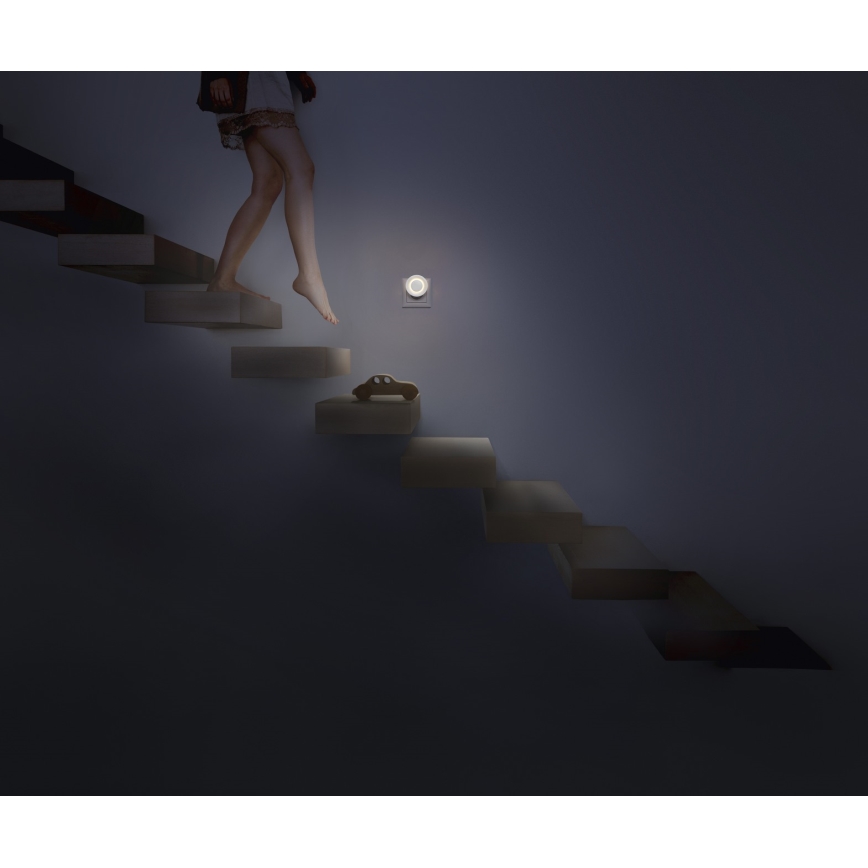 Osram - LED nattlampa med rörelse- och skymningssensor LUNETTA LED/0,31W/230V vit