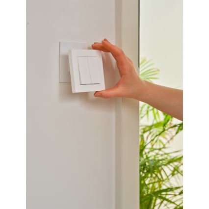 Osram - SMART+ trådlös 2-knapps strömbrytare 5V Wi-Fi