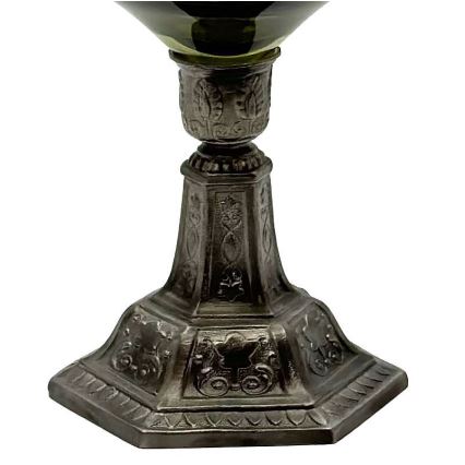 Petroleumslampa KRASOMÍRA 42 cm skogsgrön