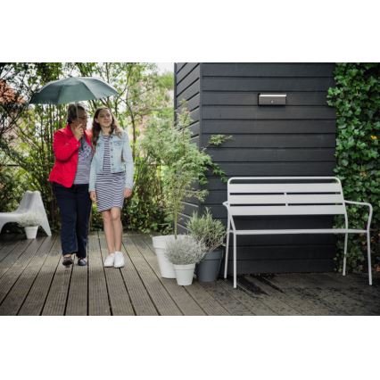 Philips - LED Utomhus vägglampa med sensor 2xLED/4,5W/230V 4000K IP44