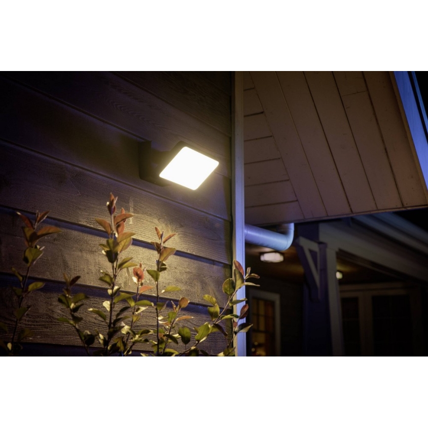Philips - LED RGBW Ljusreglerad utomhus reflektor Hue DISCOVER 2xLED/15W/230V 2000-6500K IP44