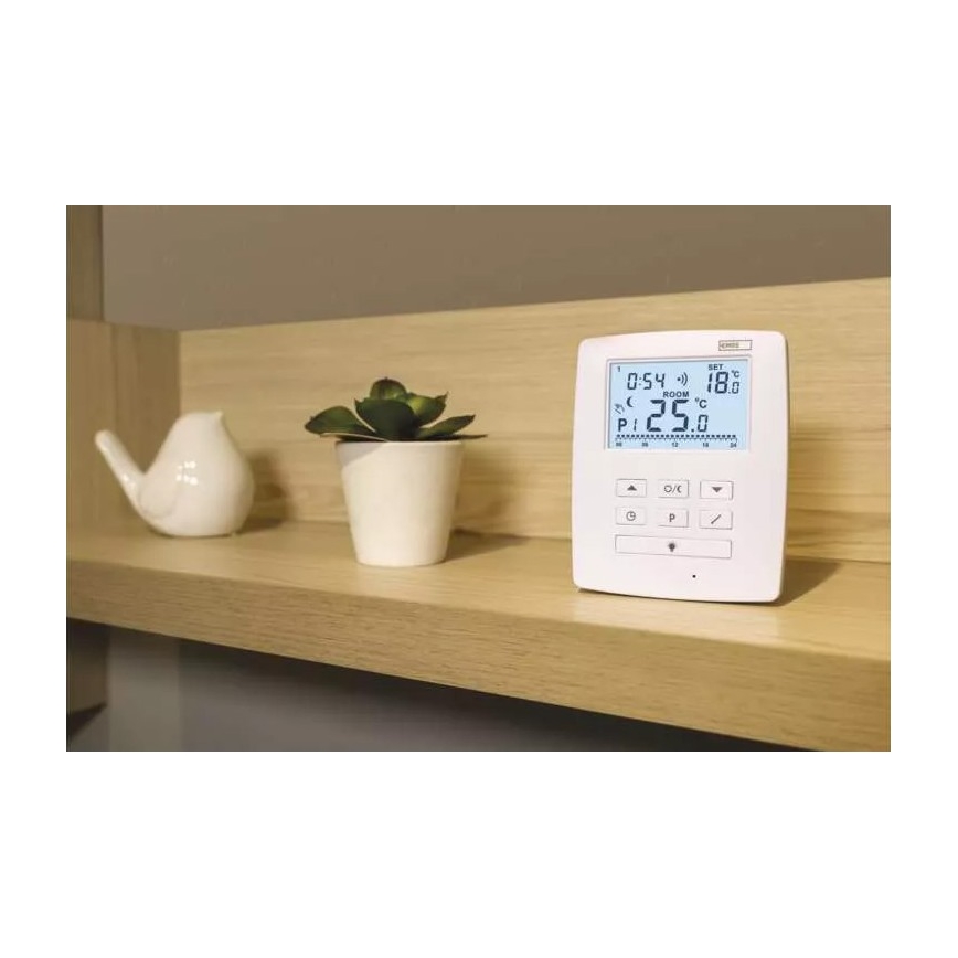 Programmerbar termostat 230V+2xAA