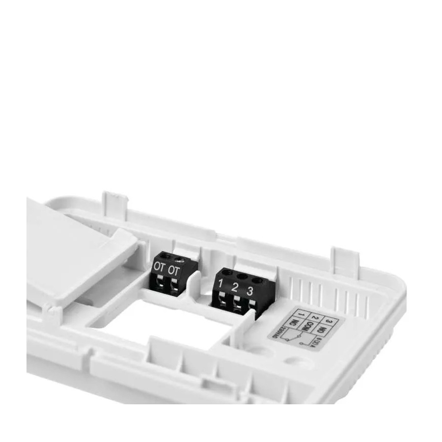 Programmerbar termostat 2xAA