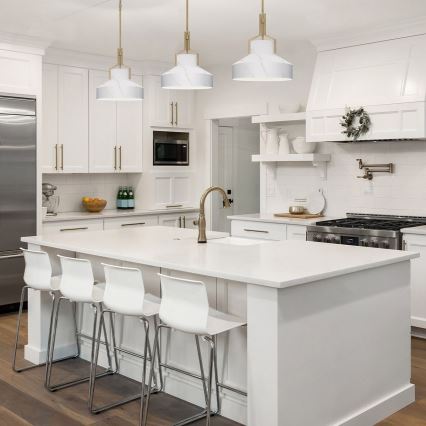 Quoizel - Taklampa med stång BRECKEN 2xE27/60W/230V guld/marmordekor