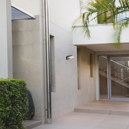 Rabalux - LED dimbar solcellsvägglampa med sensor LED/4,4W/3,7V IP54 svart 2200 mAh