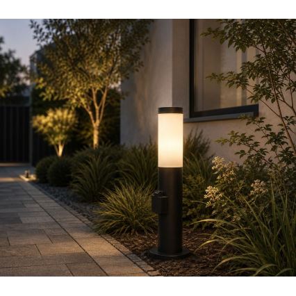 Rabalux - Utomhuslampa med eluttag 1xE27/25W/230V IP44