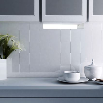Rabalux - LED underskåpsbelysning med uttag LED/17W/230V 4000K IP44 vit 57 cm