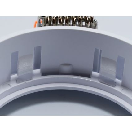Ram för infälld downlight GU10 9x9 cm vit