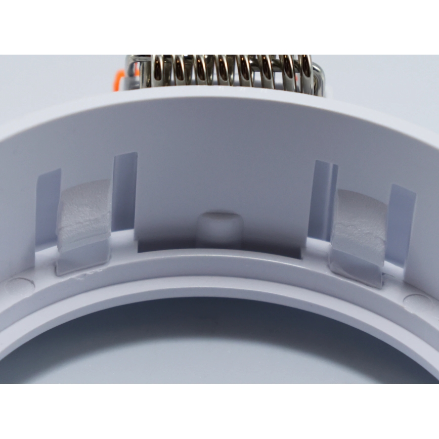 Ram för infälld downlight GU10 9x9 cm vit