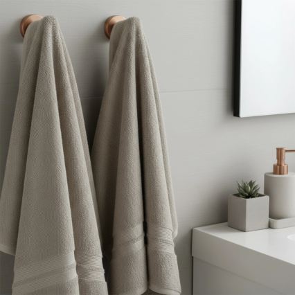 REA-05002 - Set med badrumsaccessoarer ARI i borstad koppar