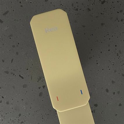 REA-B0977 - Tvättställsblandare ARLO 30 cm borstad guldfinish