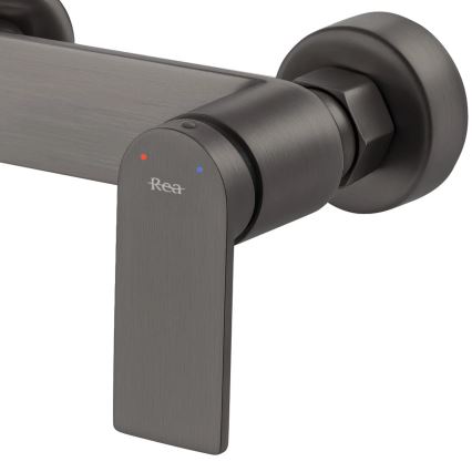 REA-B4585 - Badkarsblandarset STORM titan