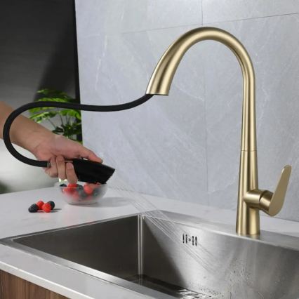 REA-B5312 - Köksblandare ROSS 43 cm med utdragbar handdusch, borstad guldfinish