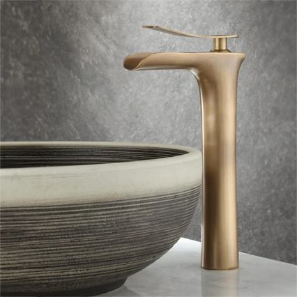 REA-B8120 - Tvättställsblandare LAGUNA 30 cm borstad guld
