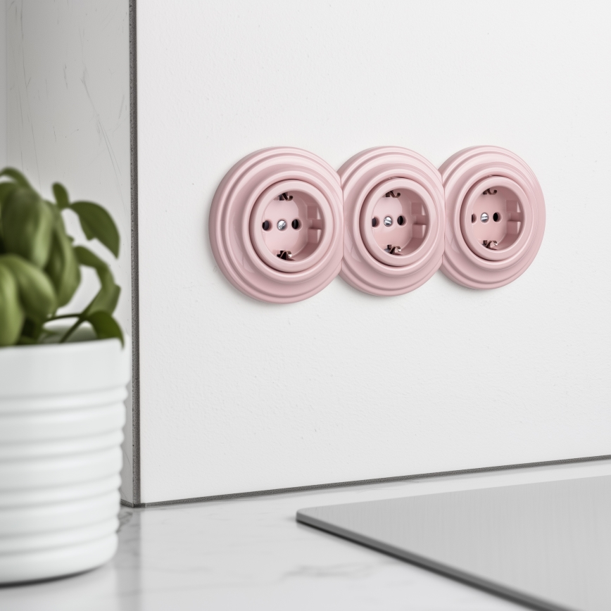 Reblig - Trippel retro vägguttag för hemmet med ram SCHUKO 230V, antikrosa