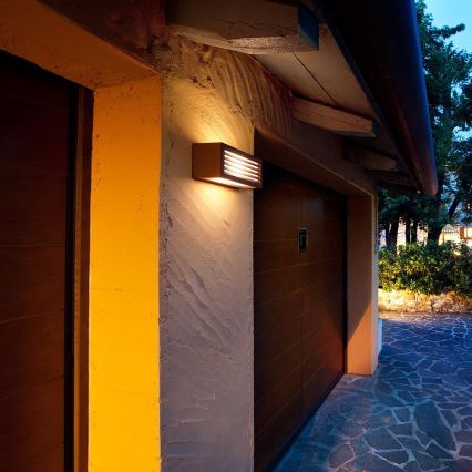 redo 9899 - Utomhus Väggbelysning BRICK 1xE27/23W/230V IP54 brun