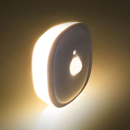 LED Orienteringslampa med sensor LED/0,45W/3xAAA 3000K vit