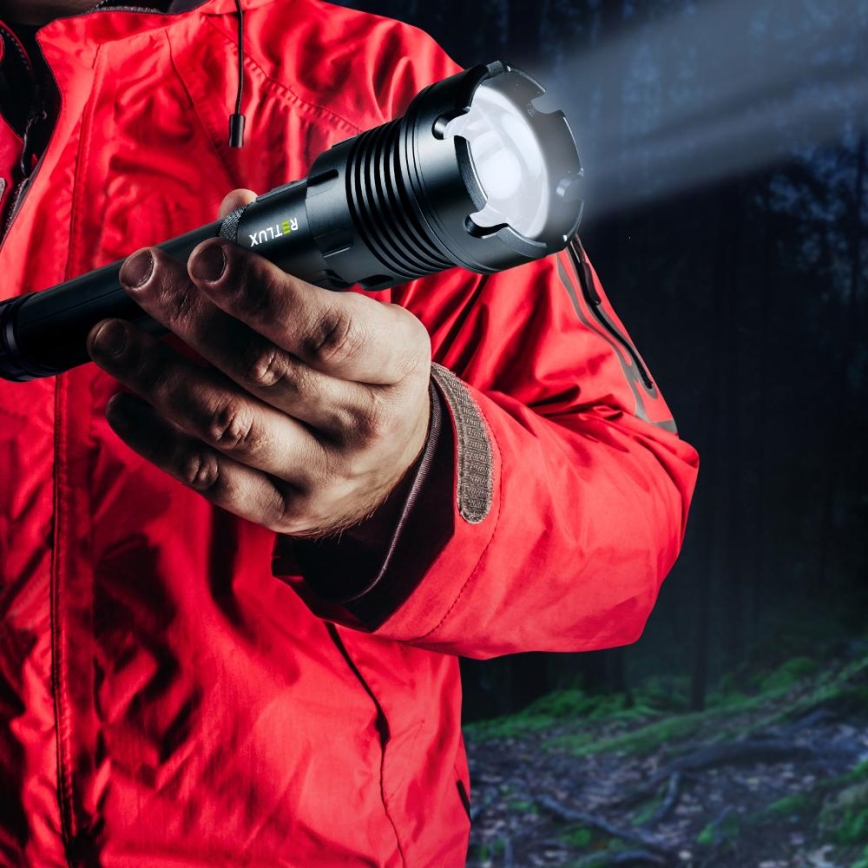 LED uppladdningsbar aluminiumficklampa med powerbankfunktion LED/4400 mAh 2200 lm IP44