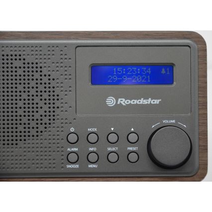 Roadstar HRA-700D+/WD - Radio med DAB+, FM och väckarklocka 16W/230V/4xAA