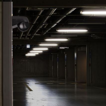 Rörelsesensor PIR 180° 400W/230V IP44 svart