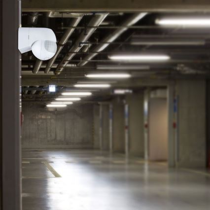 Rörelsesensor PIR 180° 800W/230V IP44 vit