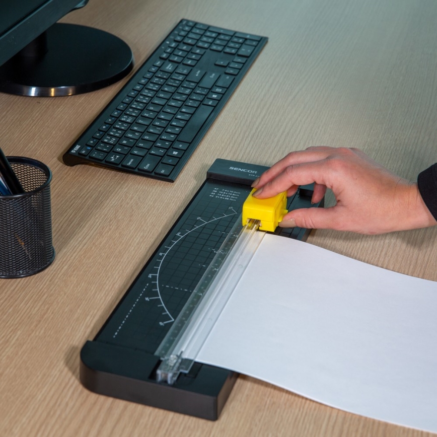 Sencor – Pappersskärare A4 310 mm svart