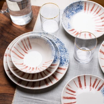 Servisset 24 delar vit/röd/blå /porslin