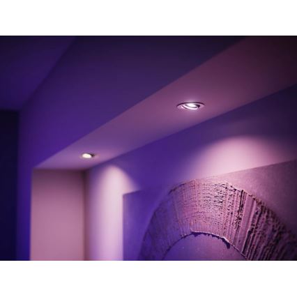 Set om 4 dimbara LED RGBW-lampor Philips Hue WHITE AND COLOR AMBIANCE GU5,3/MR16/6,3W/12V 2000-6500K