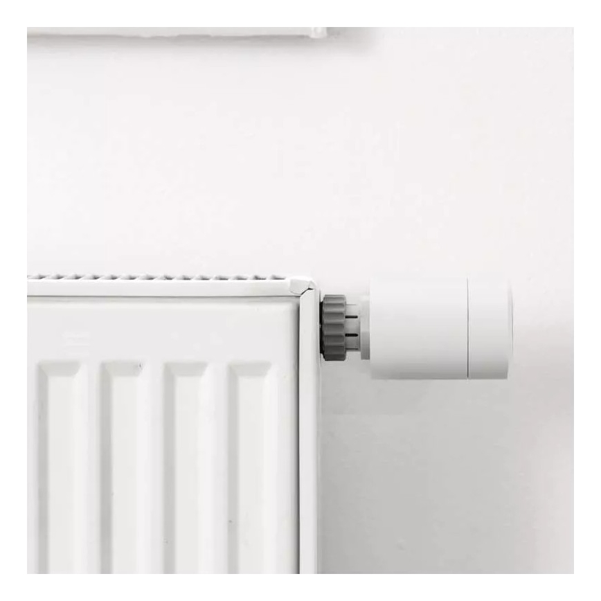 Smart termostathuvud med LCD display GoSmart M30x1,5 2xAA/1,5V Tuya