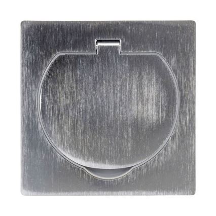 Utomhus infälld golvuttag IP55