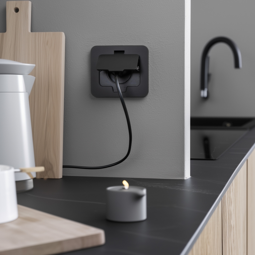 Utomhus inbyggd golv uttag IP55 svart rektangulär