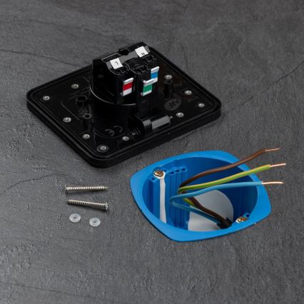 Utomhus inbyggd golv uttag IP55 svart rektangulär