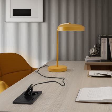 Utomhus inbyggd golv dubbelt uttag IP55 svart rektangulär