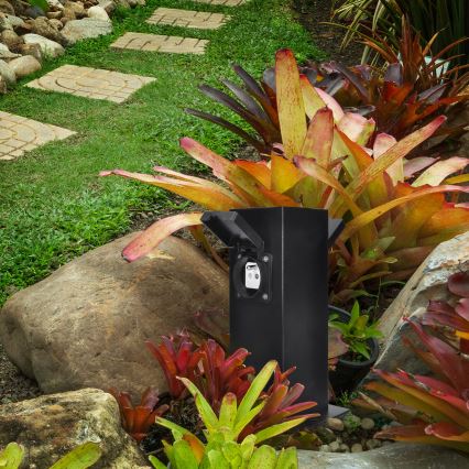 Utomhus eluttag pelare 2-vägs 230V IP44 svart fyrkantig