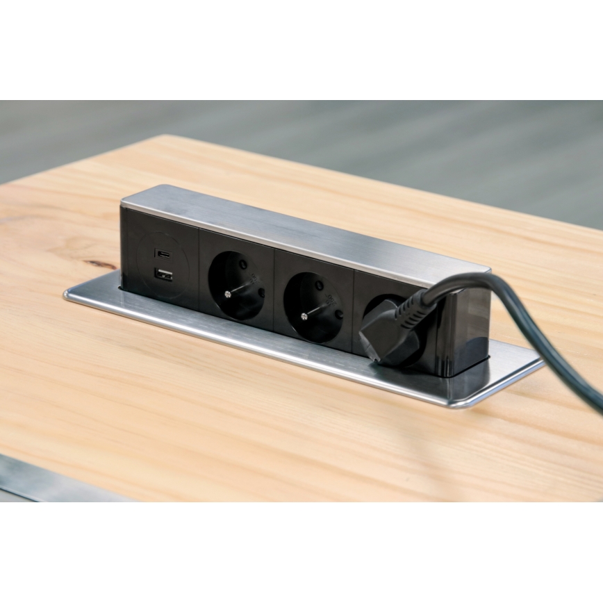 Uttagsstolpe för skrivbordsskiva, 3 x 230 V + USB-A + USB-C