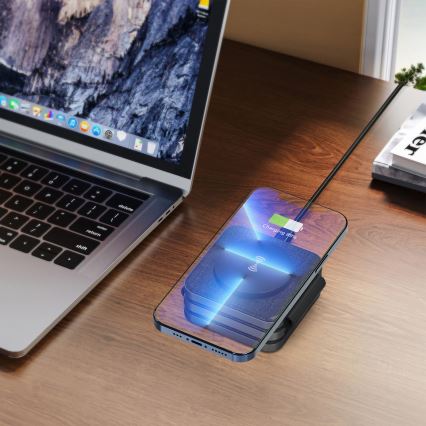 Trådlös 3-i-1-laddare 15 W