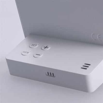 Digital termometer 5V/2xAAA + 2xAAA vit