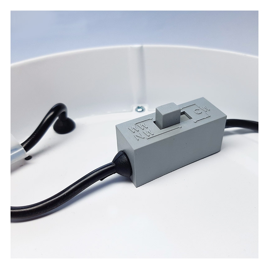 LED taklampa LED/18W/230V 3000/4000/6000K 22,5x22,5 cm vit