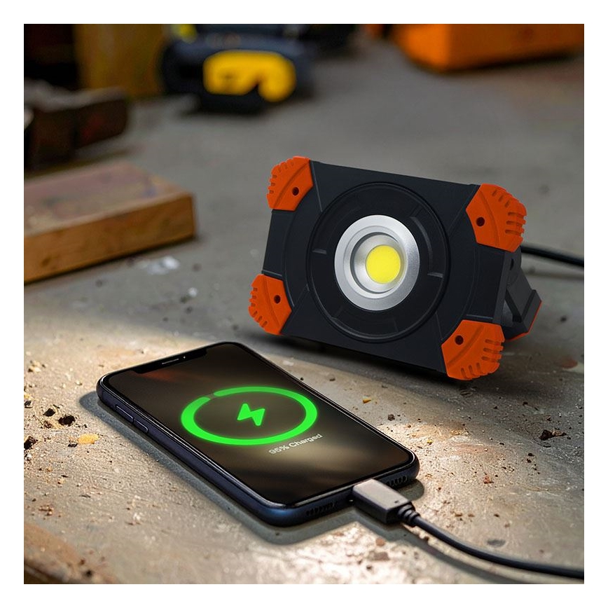 Uppladdningsbar LED-reflektor/10W/3,7V 4400 mAh